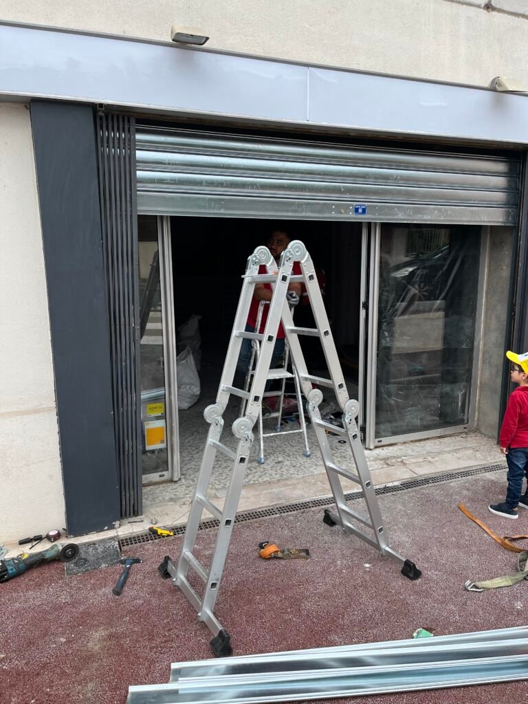 Serrurier-Locksmith®  Installation & Dépannage Rideau Métallique Paris 75003 (Temple)