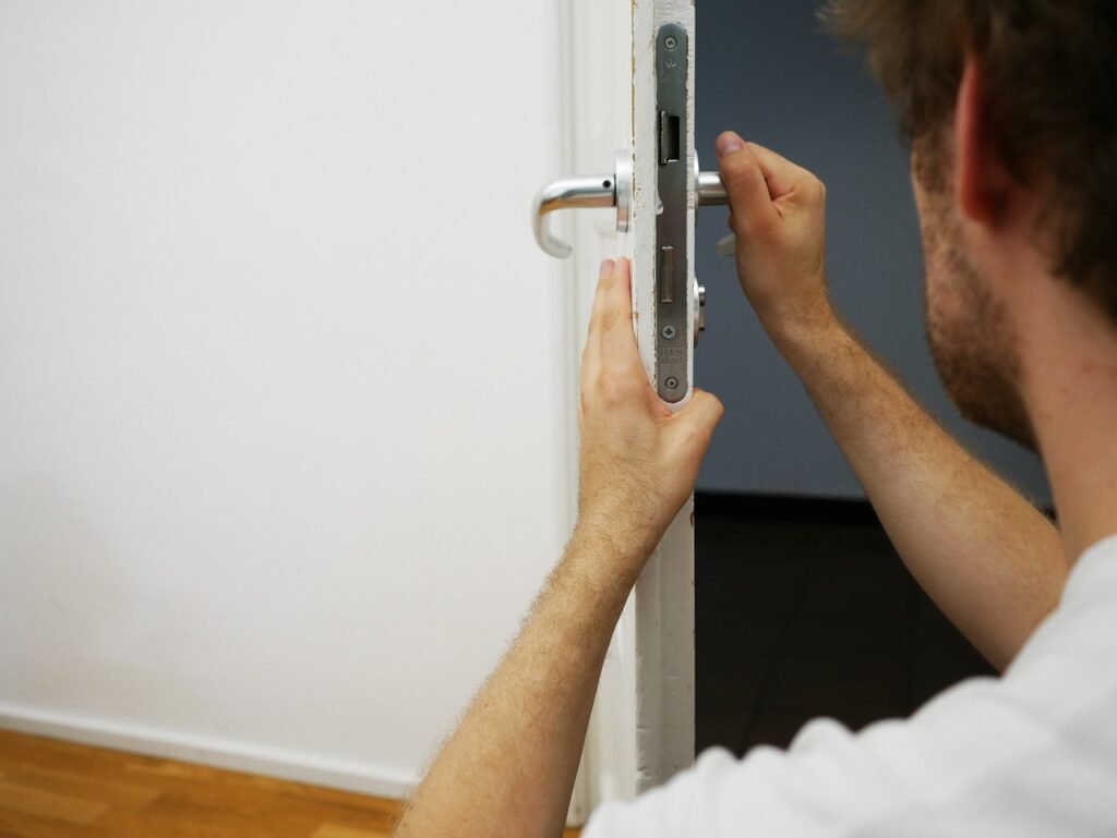 🔑 Choisir son serrurier à Villeurbanne 🚀guide complet pour une intervention fiable🔐